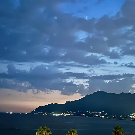 Sul Mare - Seafront With Sea View Salerno