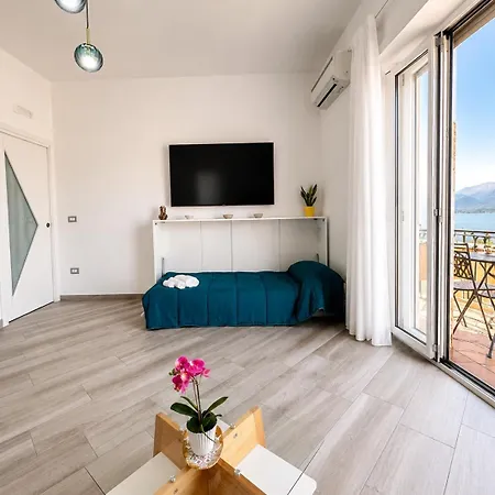 Sul Mare - Seafront With Sea View
